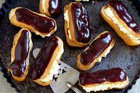 Chocolate Éclair